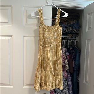 Max Studio Yellow and White Sleeveless Sundress